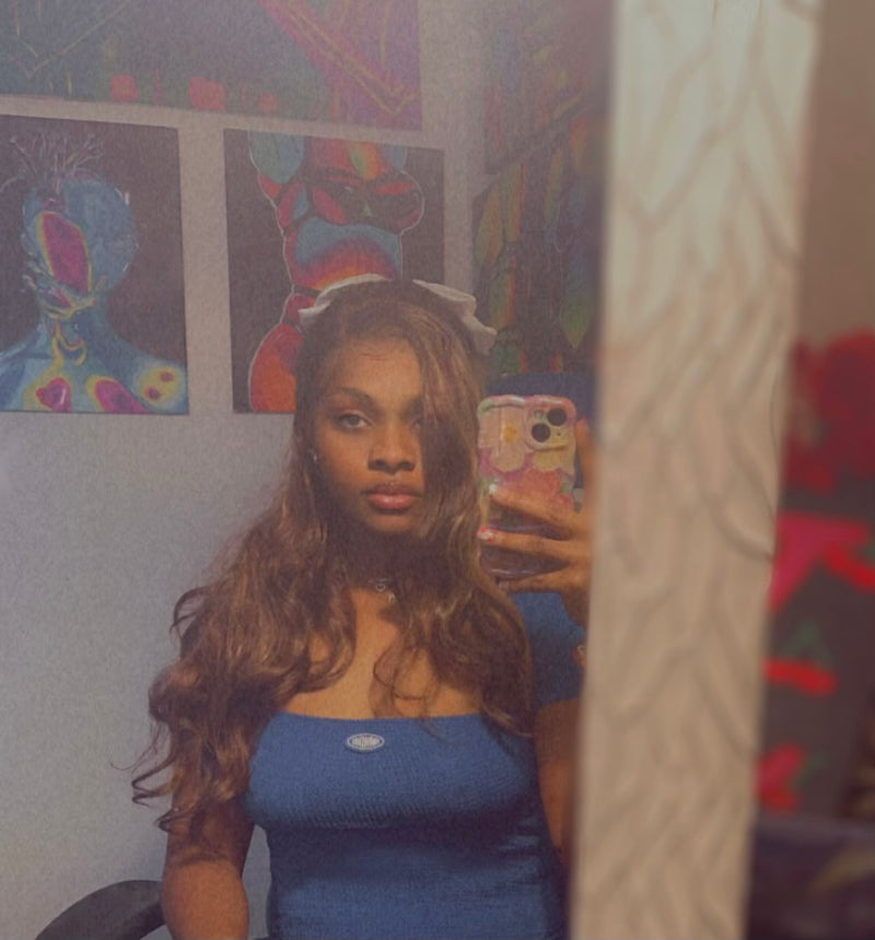 Lay Simone artist and founder of TheLaySimone.com and LayMadeIt