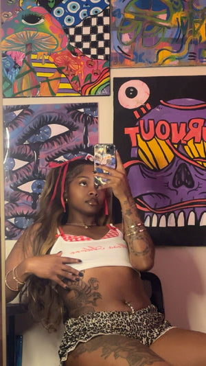 Lay Simone artist and founder of TheLaySimone.com and LayMadeIt.